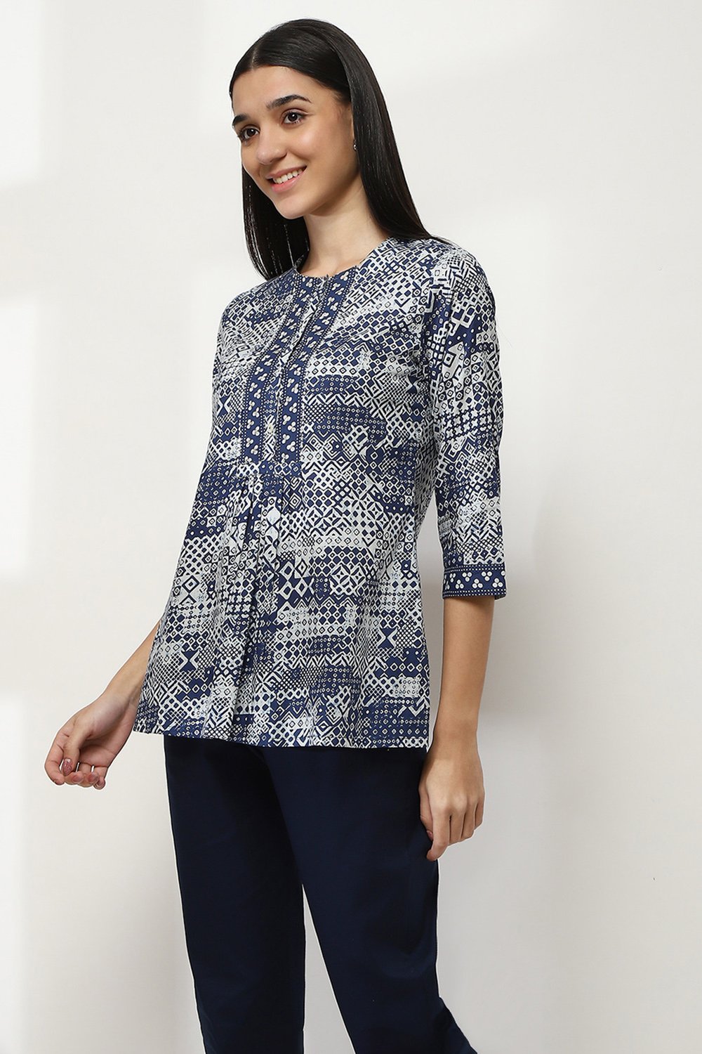 Indigo Cotton Printed Straight Top image number 2