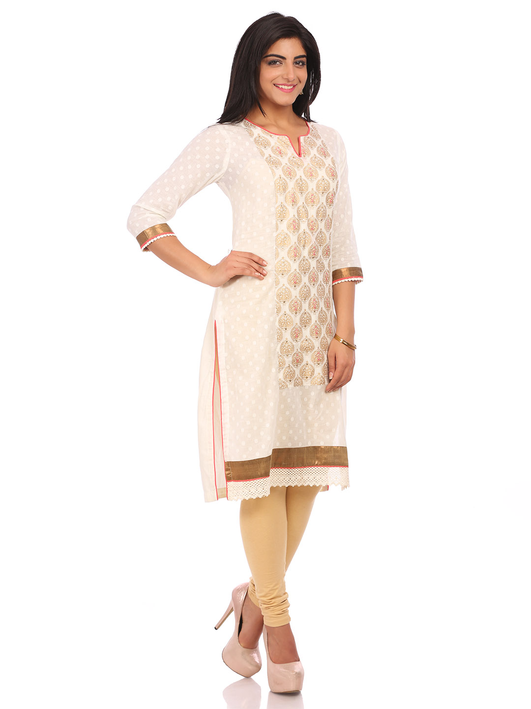 Off White Cotton A-Line Kurta image number 1