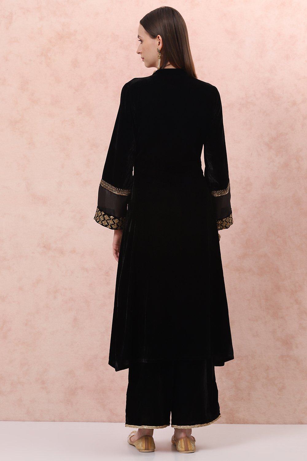 Black Art Silk Straight Suit Set image number 4