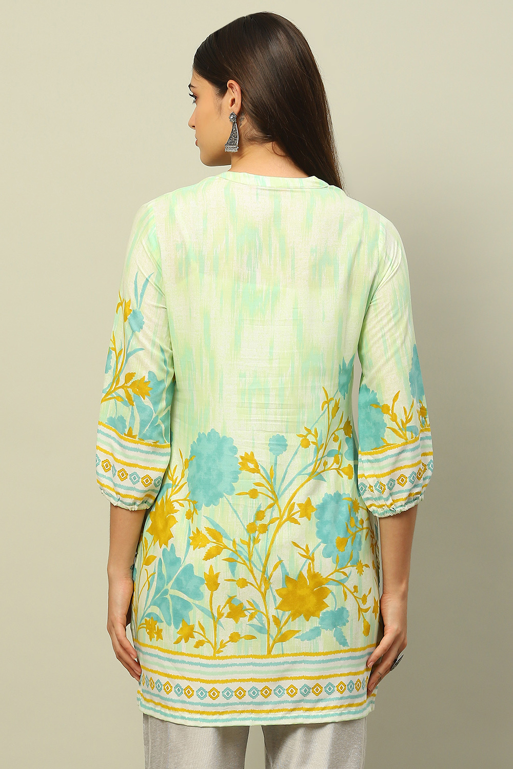 Green Rayon Printed Straight Top image number 3