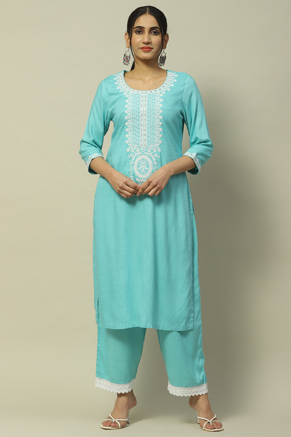 Lime Green Embroidered Straight Kurta image number 0