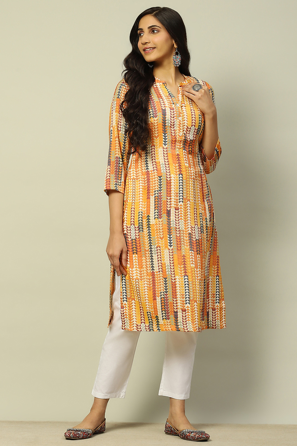 Yellow Viscose Geometric Printed Straight Kurta image number 0