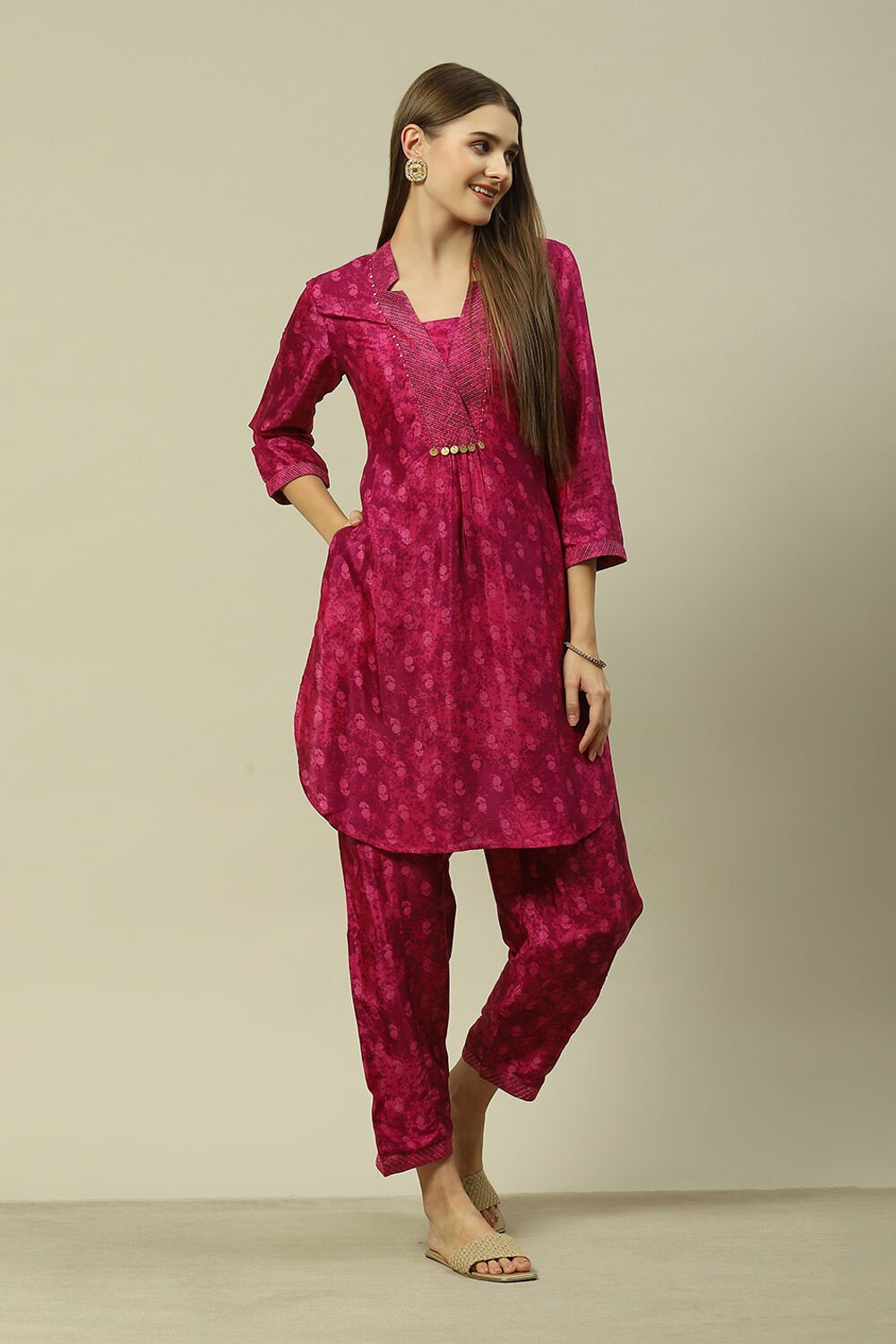 Green Viscose Shantoon Straight Printed Kurta Palazzo Suit Set image number 0