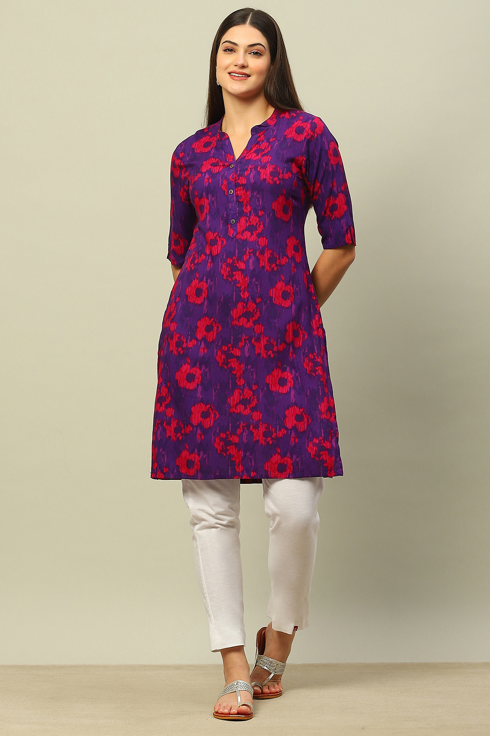 Yellow Rayon Printed Straight Kurta image number 5