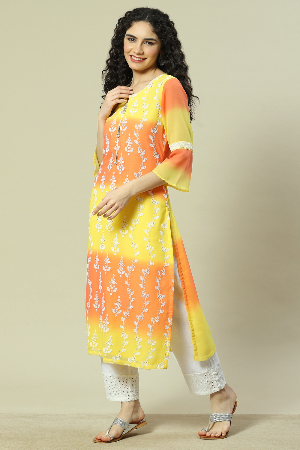 Yellow Cotton Blend Straight Kurta image number 2