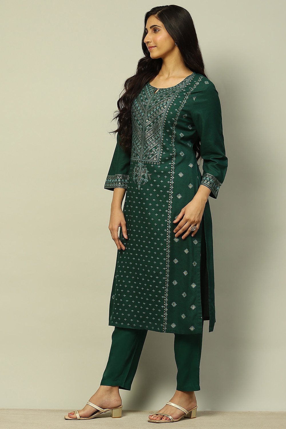 Dark Green Liva Printed Straight Festive Kurta Set image number 3