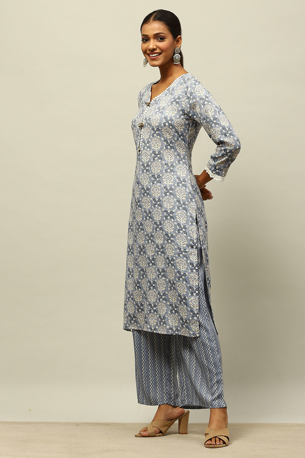 Grey Viscose Blend Straight Printed Kurta Palazzo Suit Set image number 3