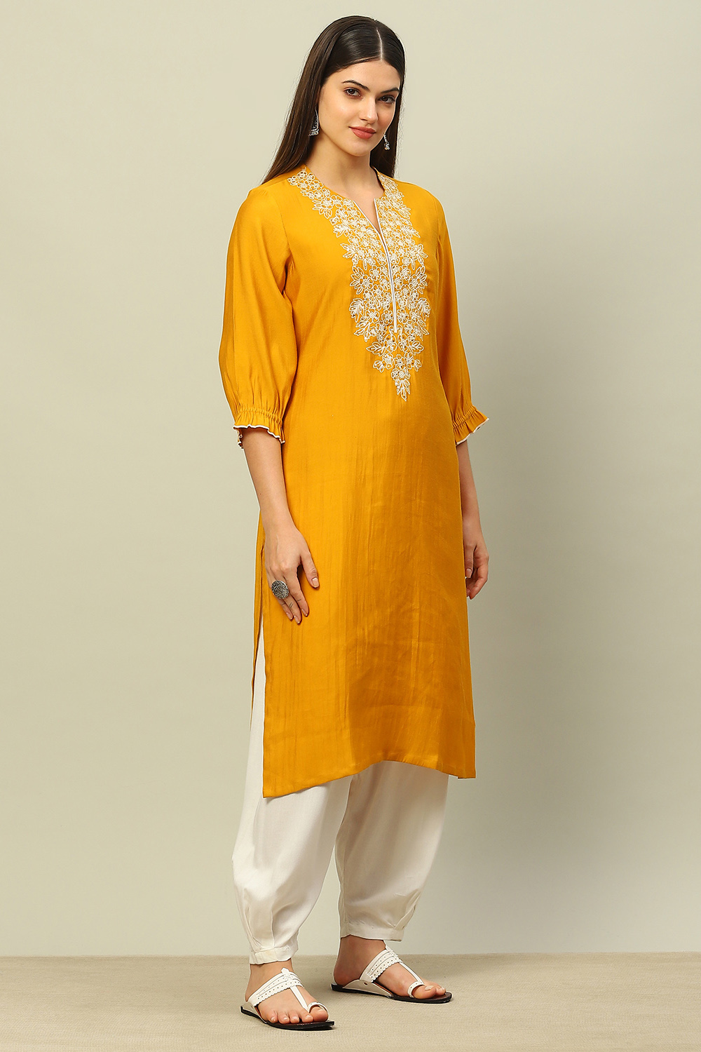 Yellow Viscose Blend Straight Kurta image number 4