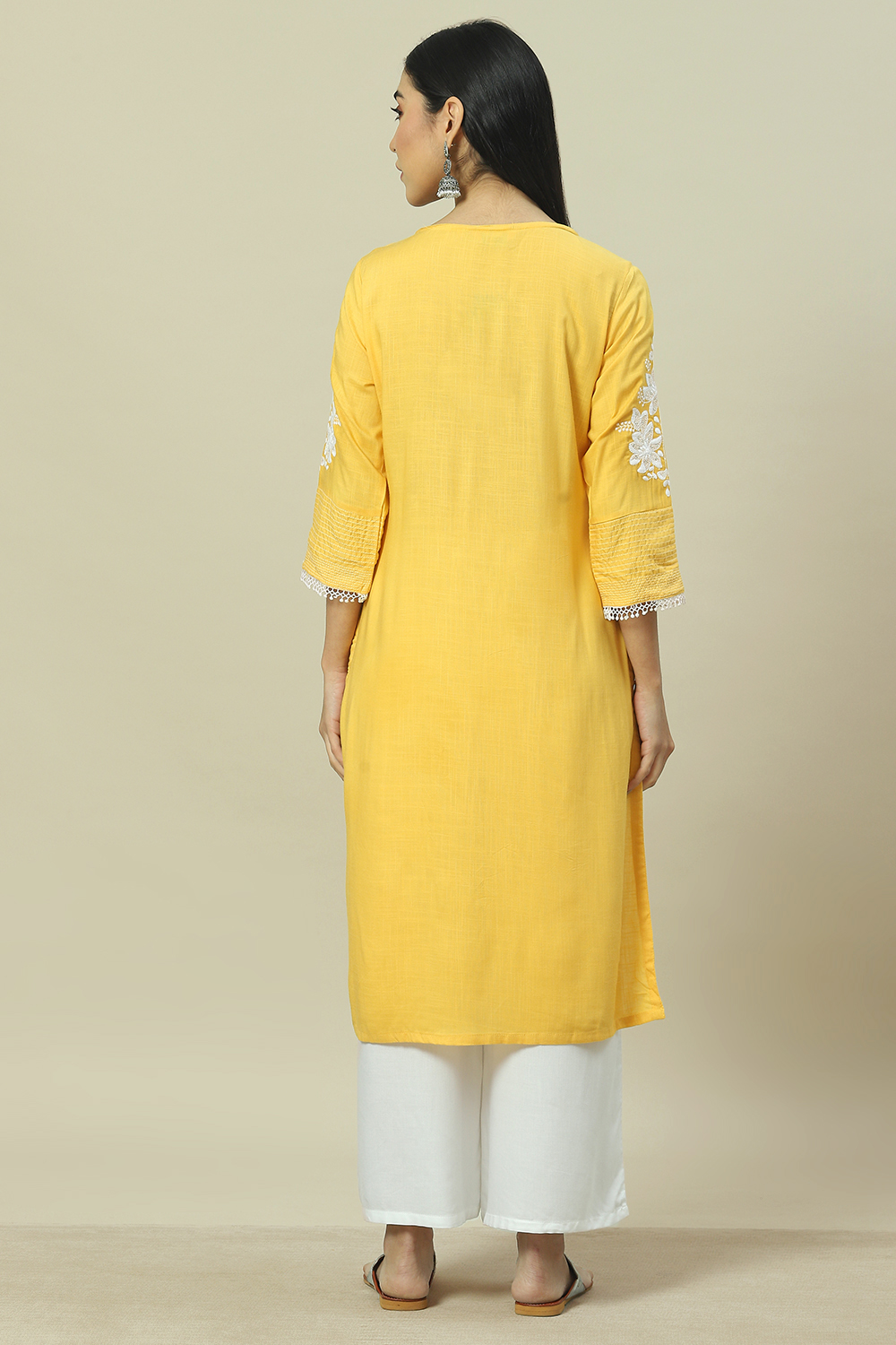 Yellow LIVA Straight Kurta image number 4