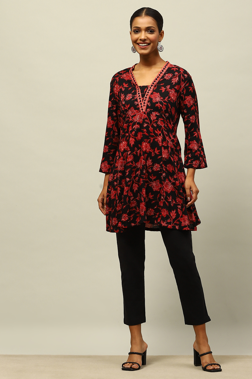 Black Rayon Printed Straight Top image number 0