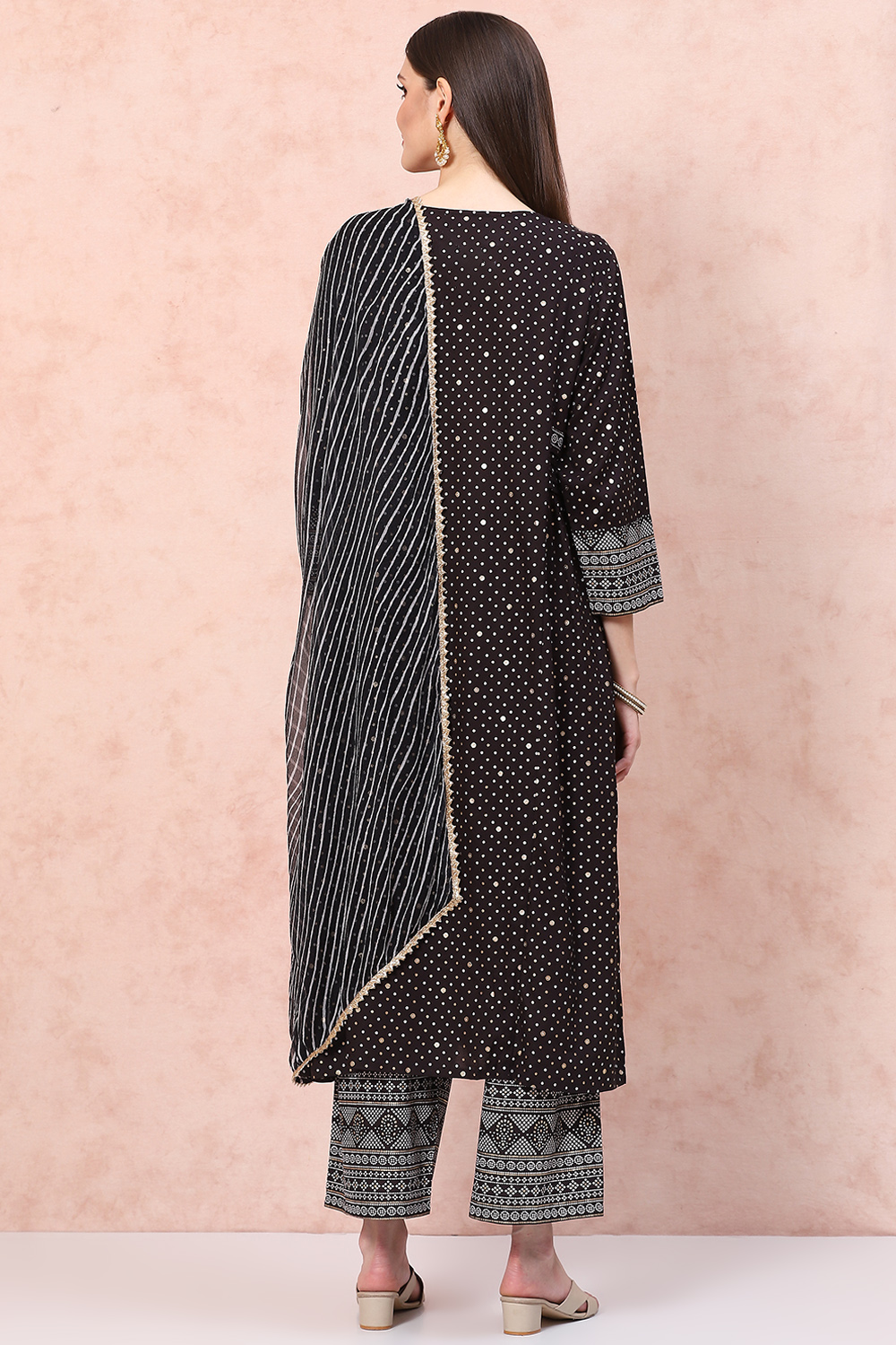 Black LIVA Bandhani Print Suit Set image number 3