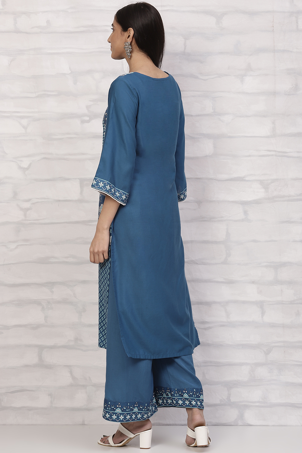 Indigo LIVA Straight Kurta image number 4