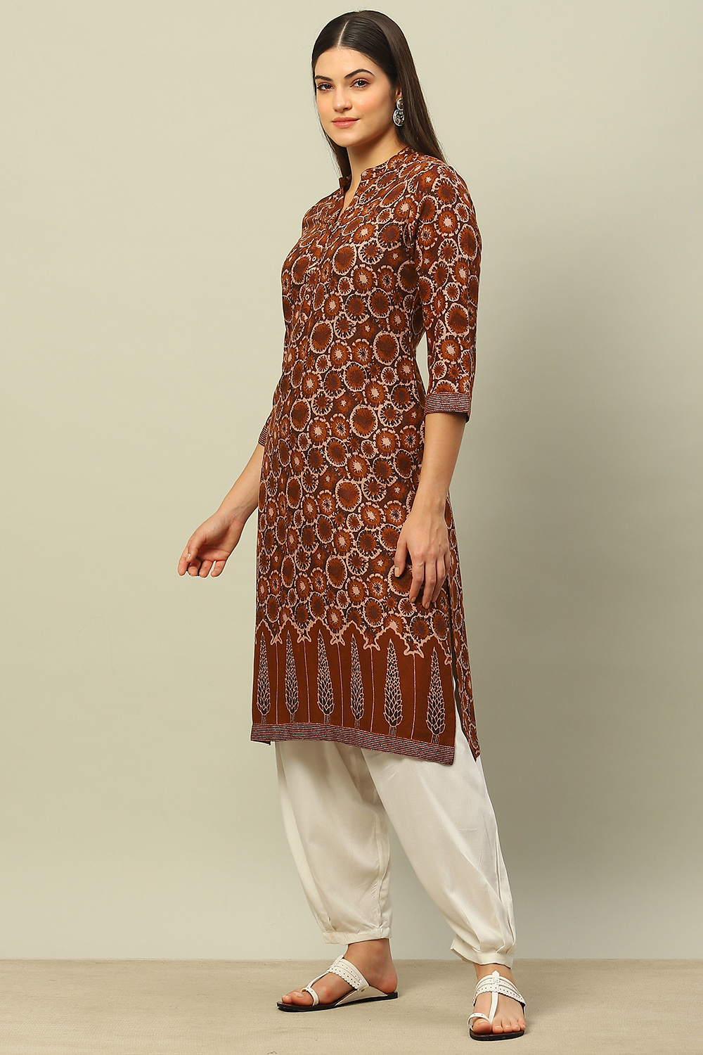 Black Rayon Printed Straight Kurta image number 2