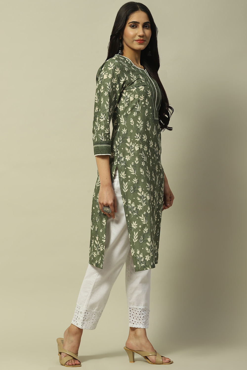 Blue Cambric Printed Straight Kurta image number 4