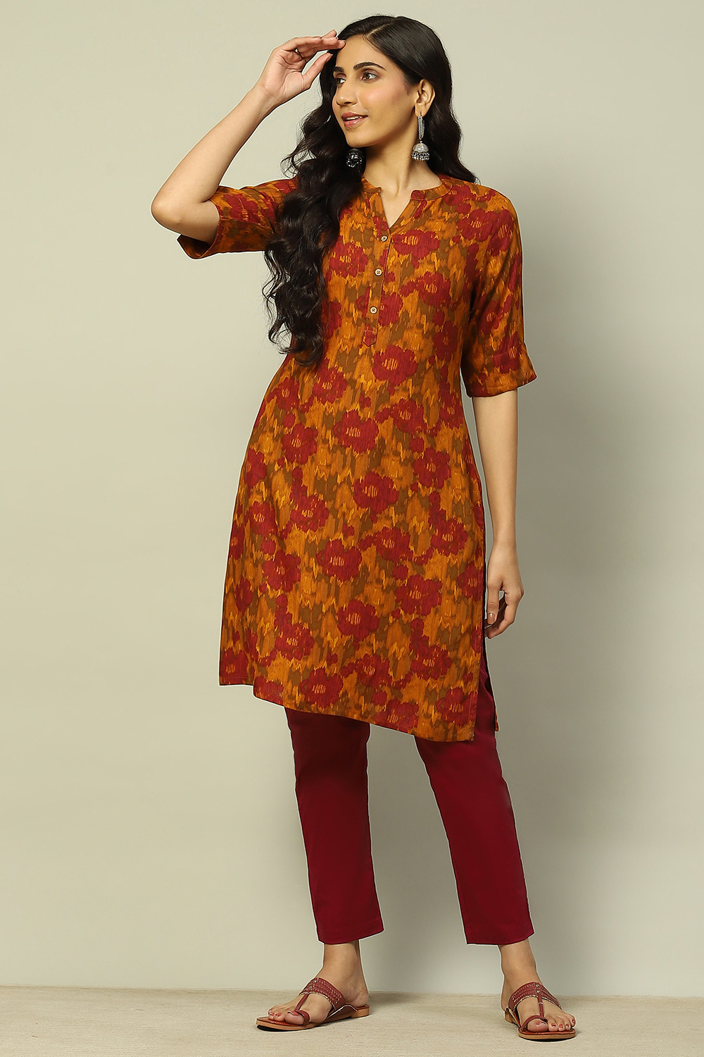 Mustard Yellow Floral Printed Straight Kurta image number 0