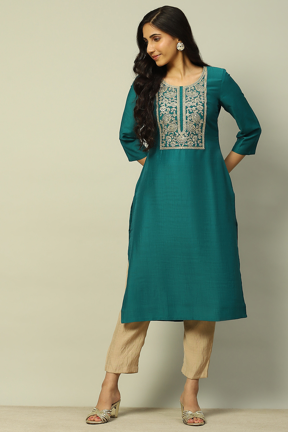 Green Viscose Blend Yoke Design Festive Straight Kurta image number 0