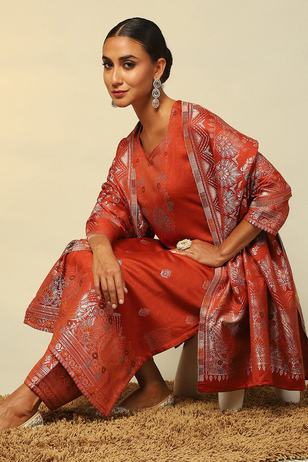 Rust-Red Acrylic Straight Yarn Dyed Kurta Palazzo Suit Set image number 8