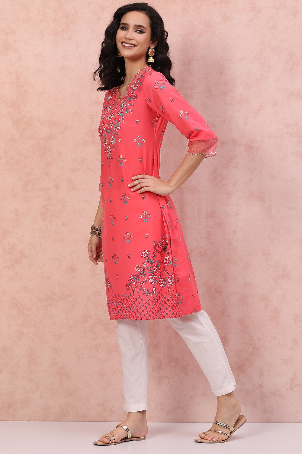 Pink Art Silk Floral Kurta image number 2