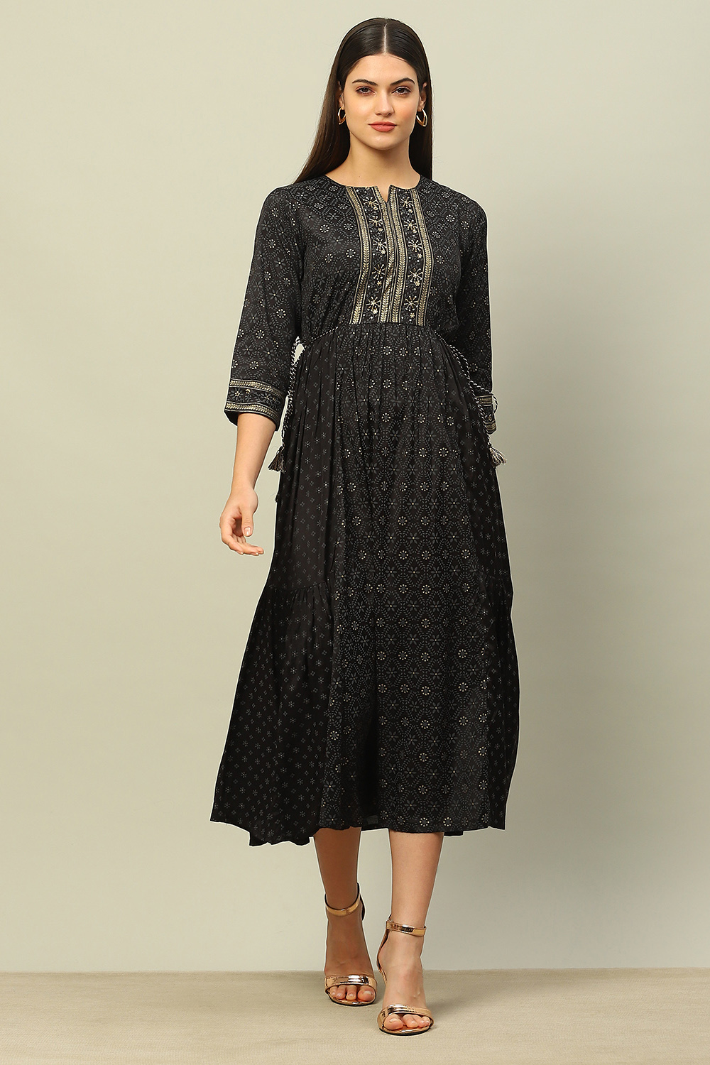 Black Viscose Shantoon Printed Tiered Dress image number 5