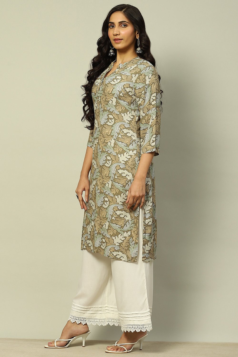 Green Printed Straight Kurta image number 2