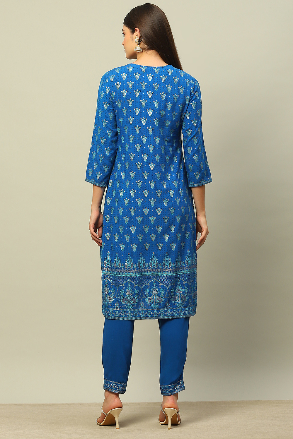 Blue Rayon Straight Printed Kurta Salwar Pants Suit Set image number 4