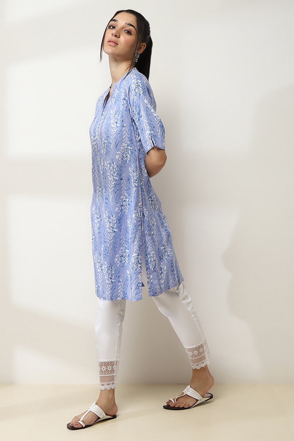 Lilac Printed Straight Kurta image number 2