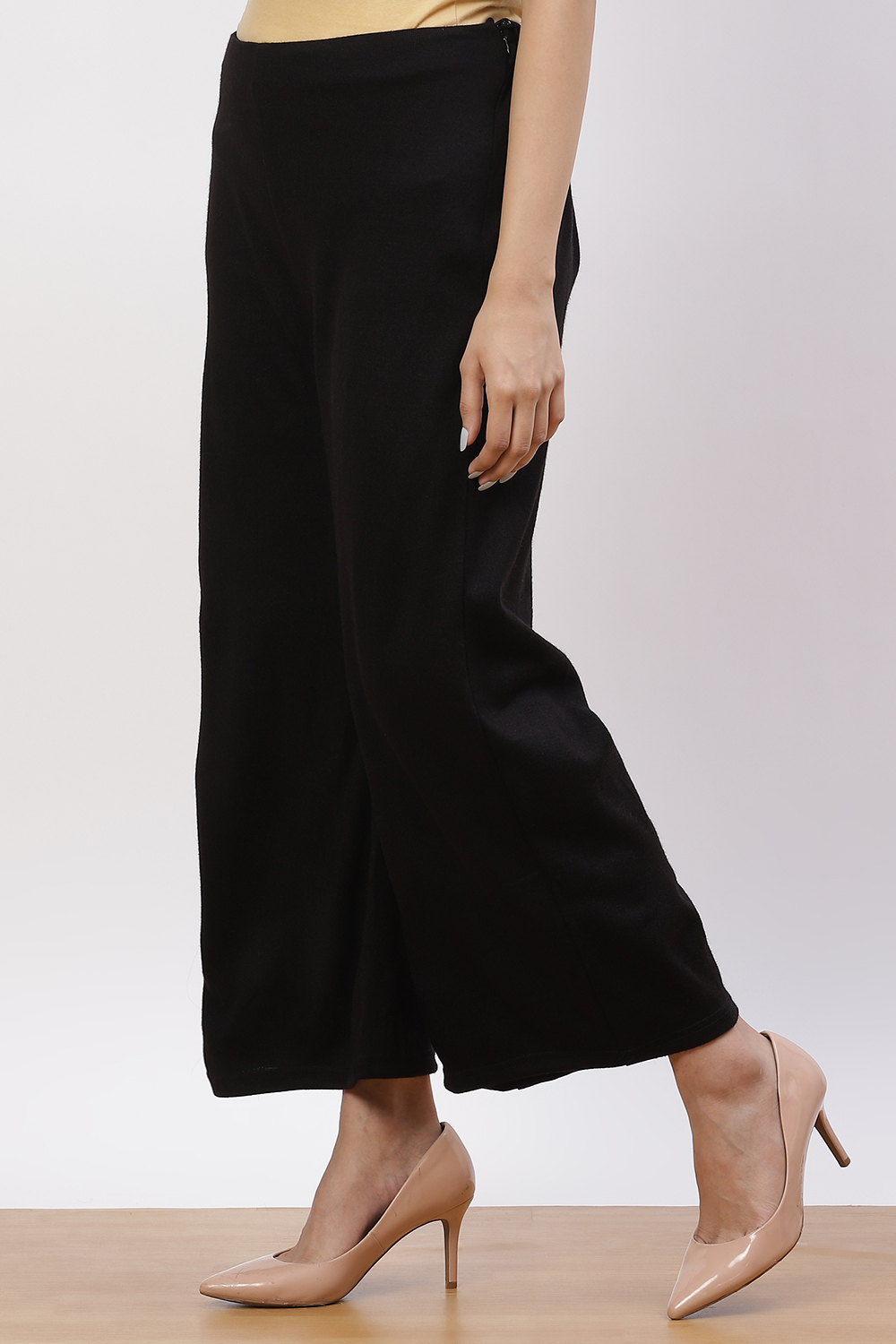 Black Acrylic Winter Palazzo Pants image number 2